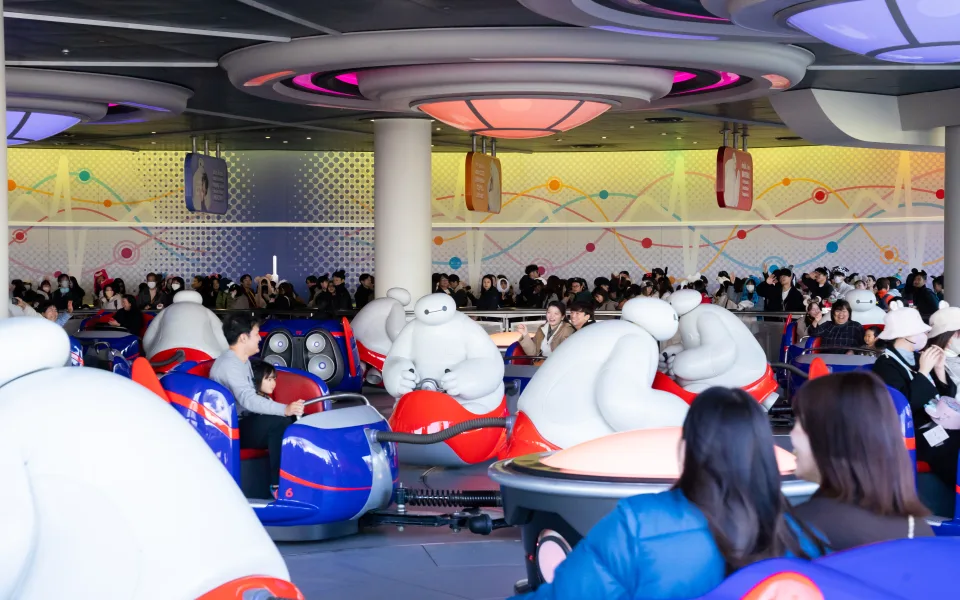 Foto 1 af The Happy Ride with Baymax