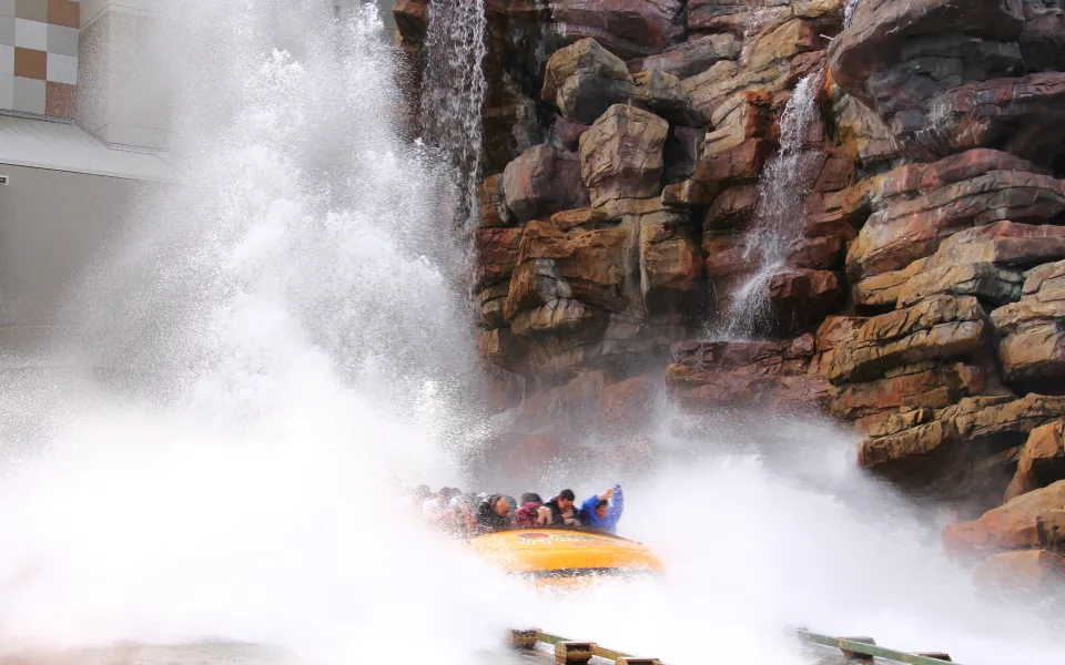 Foto 1 af Jurassic Park River Adventure